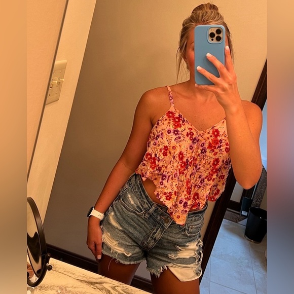 Tops - Vibrant Floral Crop Tank Top